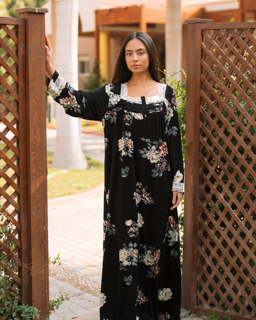 Women's galabiya with sleeves