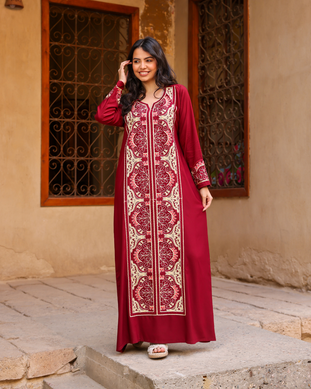 قميص داكرون سادة بكم مطرز طويل 8