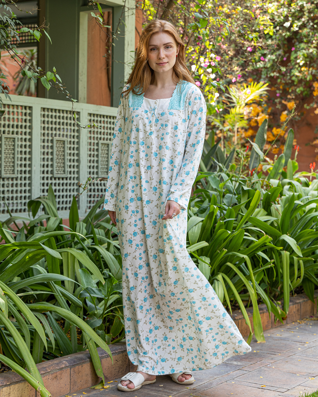 قميص نوم حريمي كم  سفره دانتيل ورد