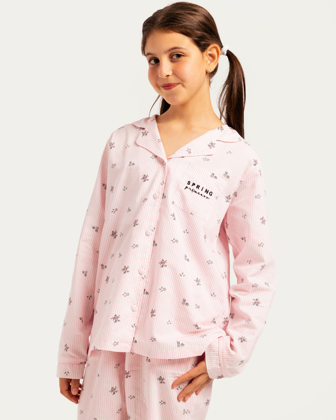 بيجاما بناتي بزراير خطوط و زهور