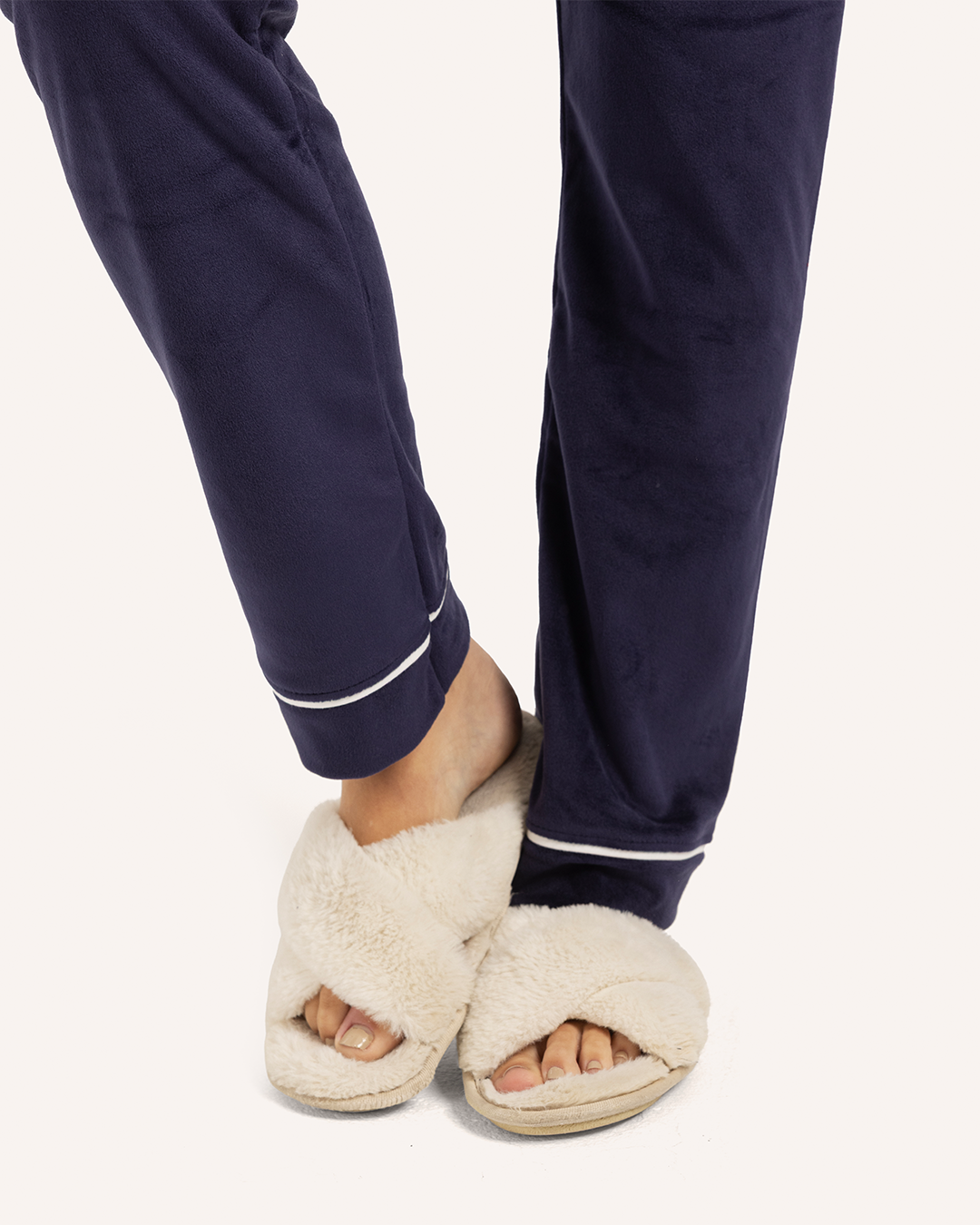 بيجامه كلاسيك ساده