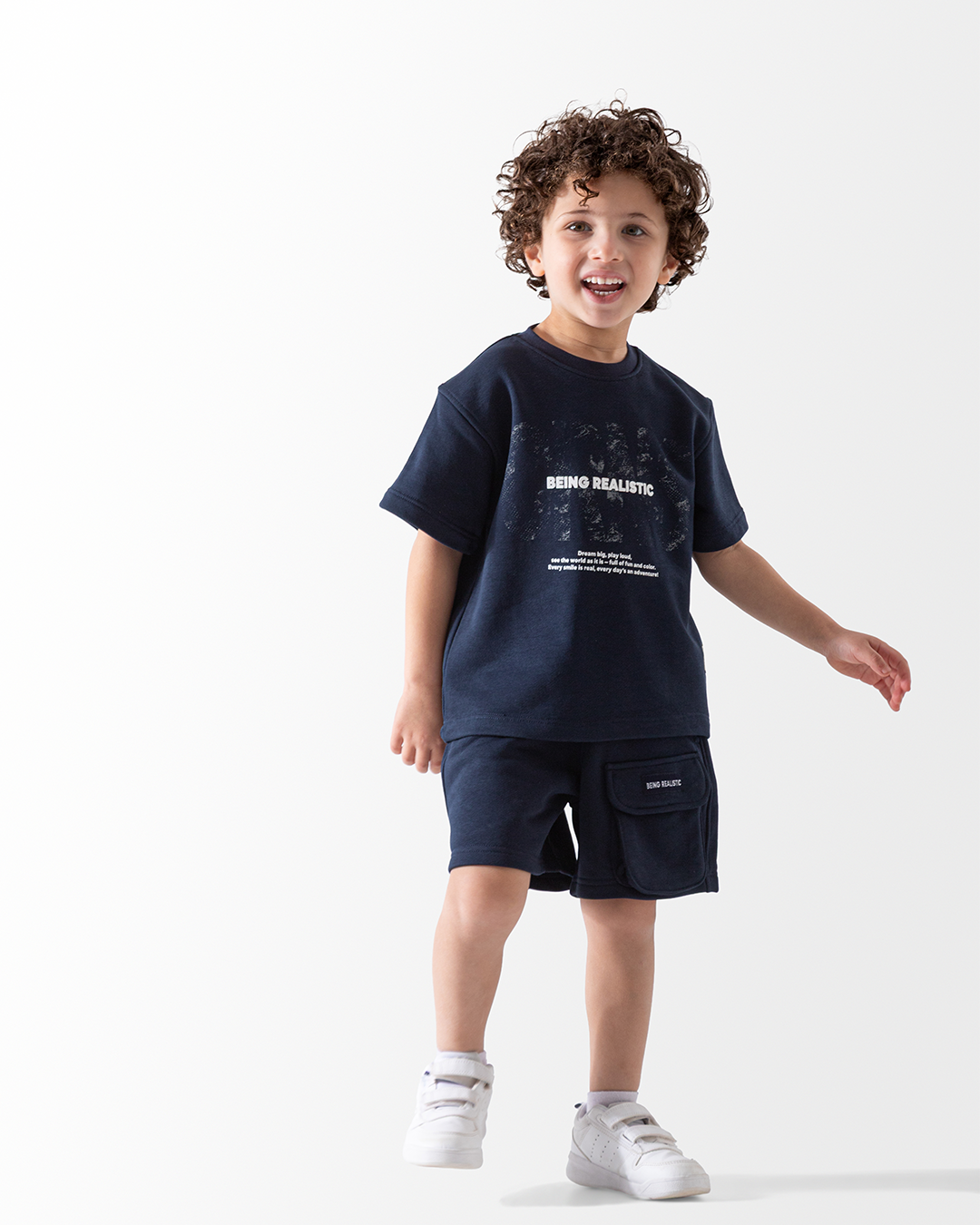 Boys' Kids Set Be Realistic