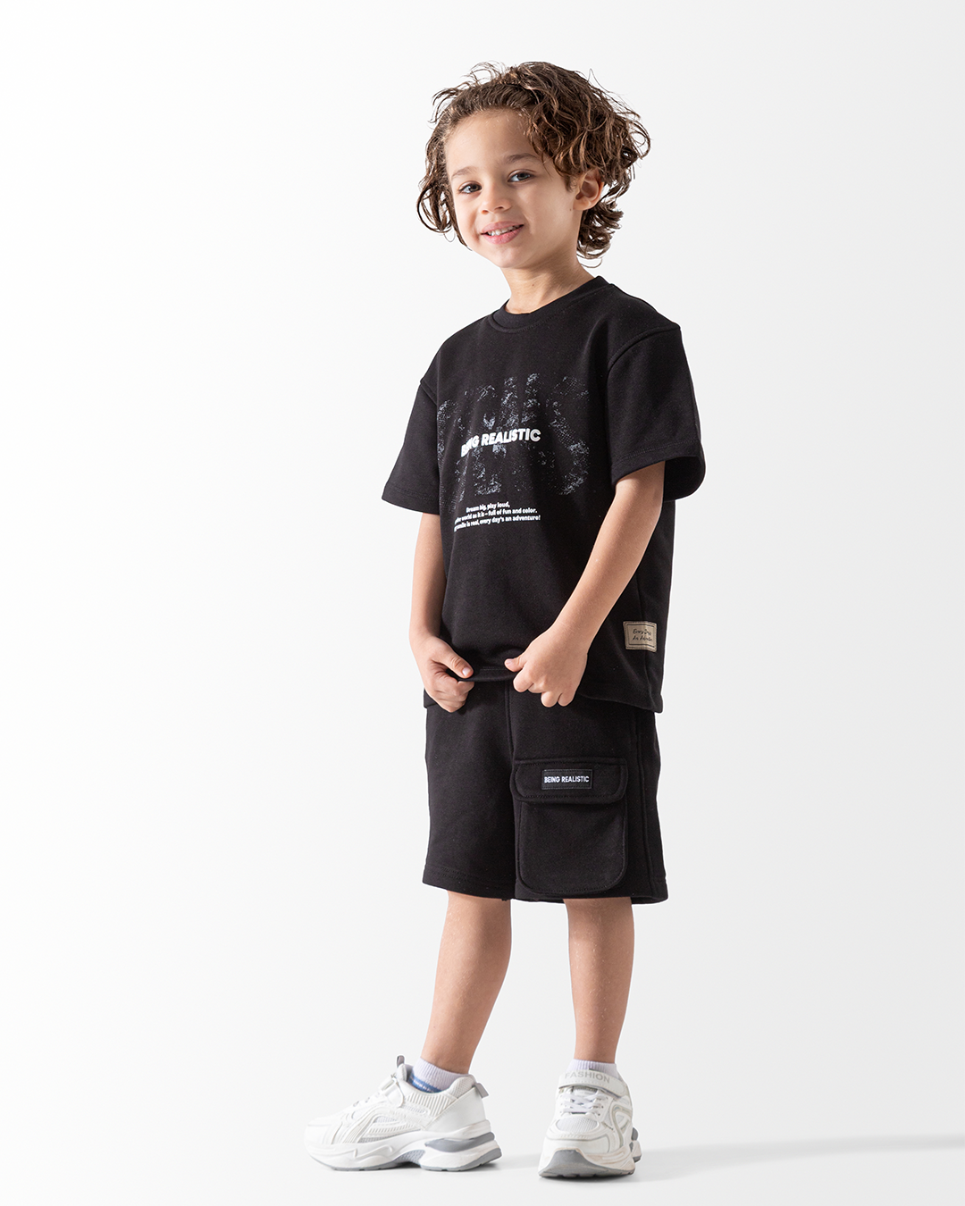 Boys' Kids Set Be Realistic