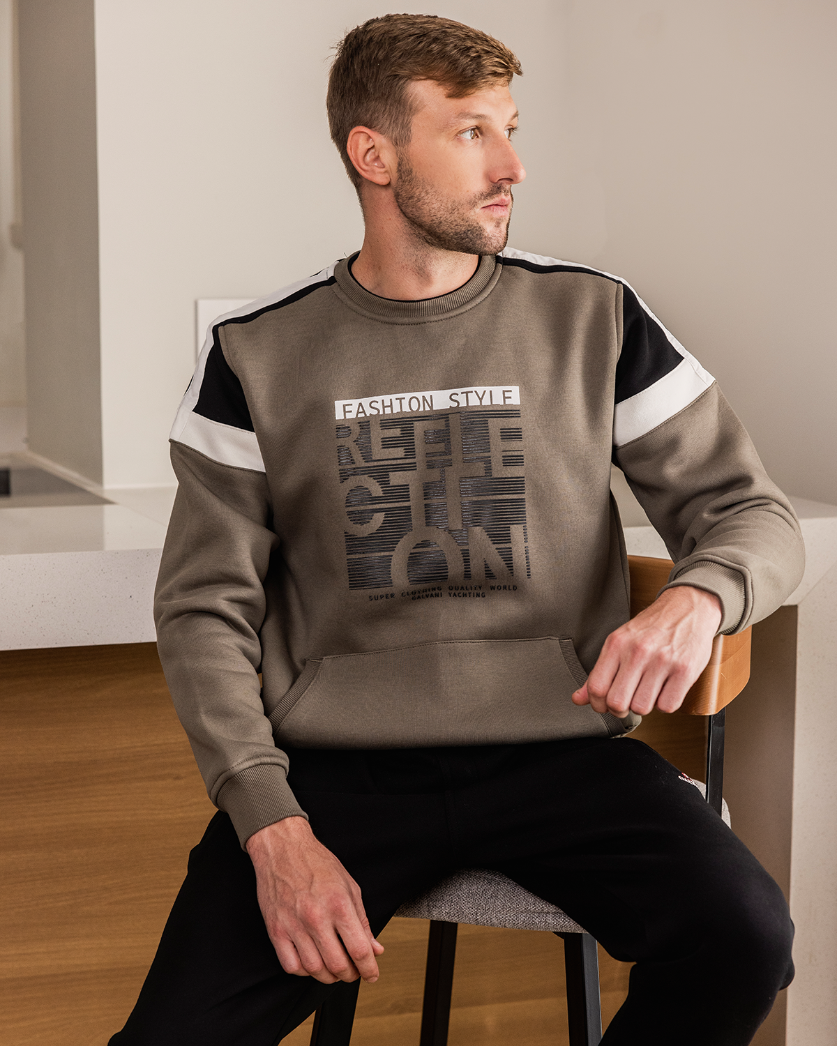 FASHION STYLE Men's pajamas, printed on the chest