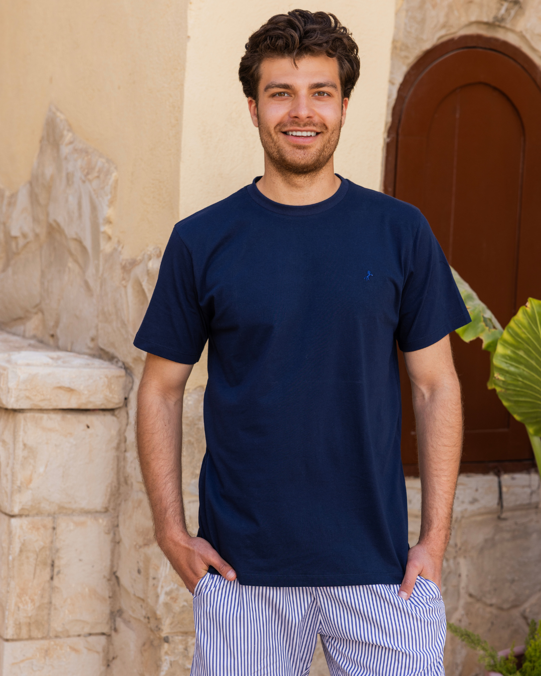 بيجاما رجالي نص كم و شورت تطريز حصان شورت مقلم