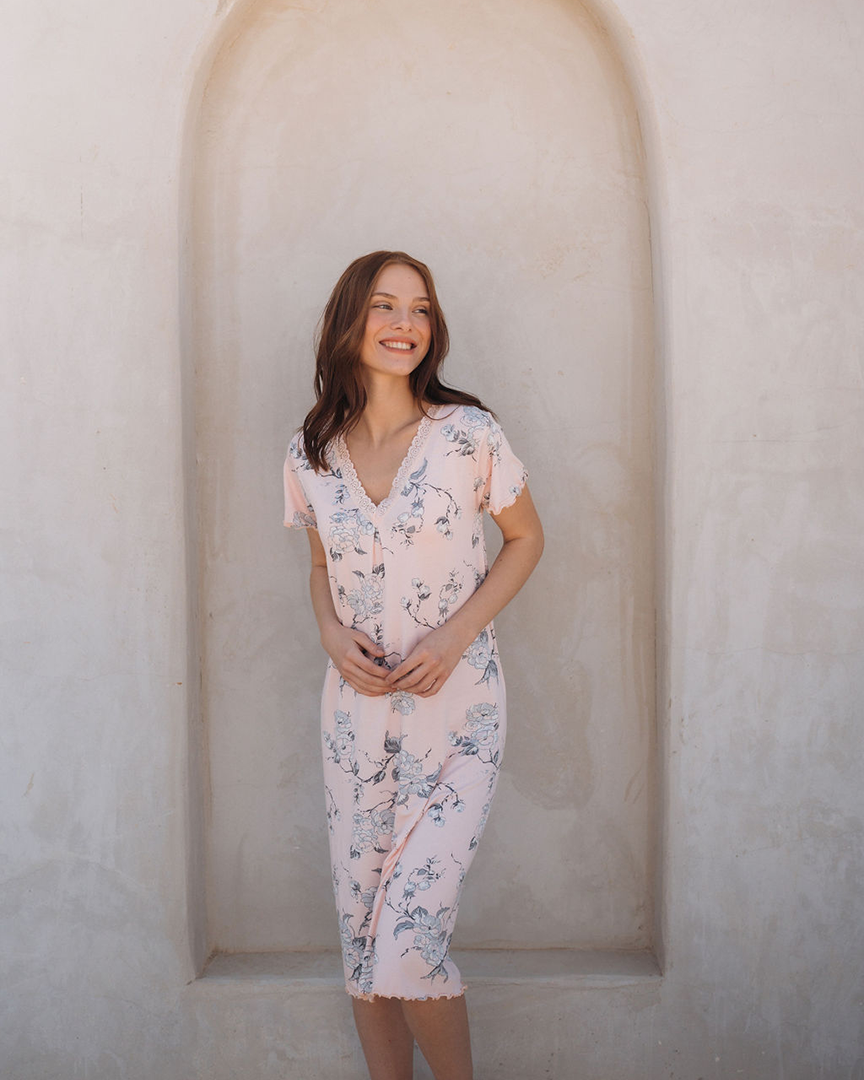 Half sleeve lace short floral V shirt for women