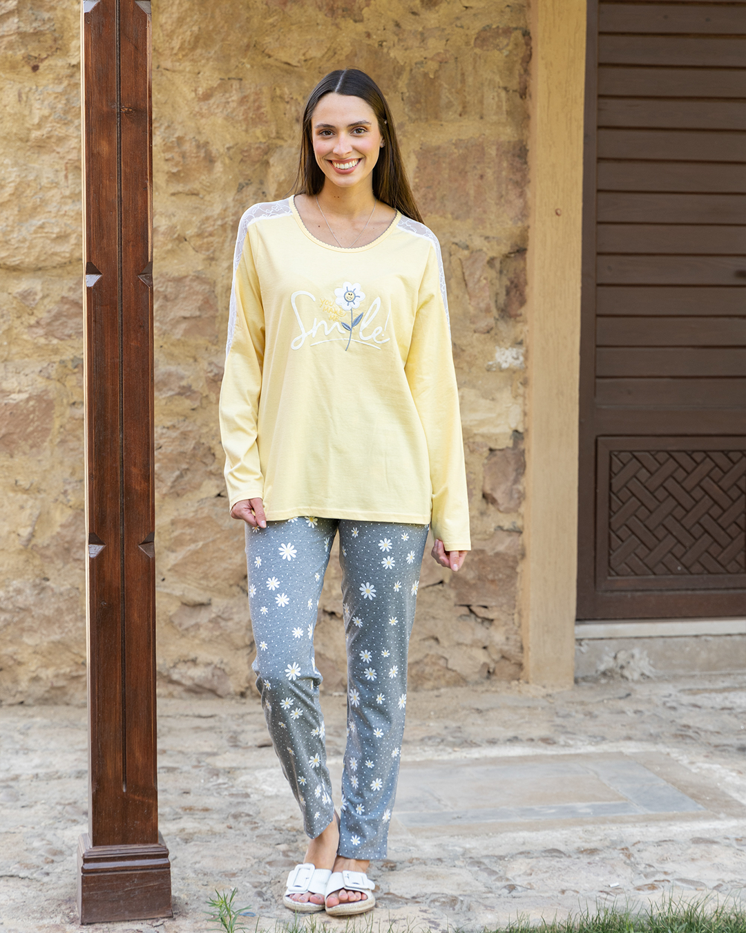 flower بيجامه حريمي مطبوع