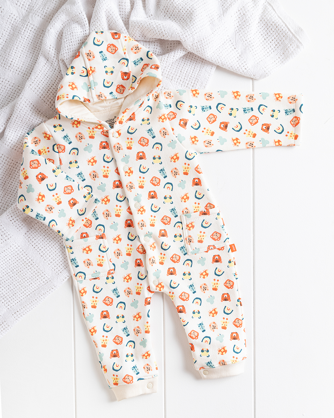 Wild And Cool بيجاما اولادي بالكبيشون مطبوع