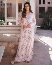 كم طويل ورد V قميص حريمي