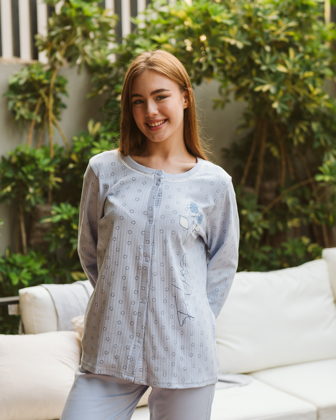 flower بيجامه حريمي فتح أزرار كم طويل طباعة ورد