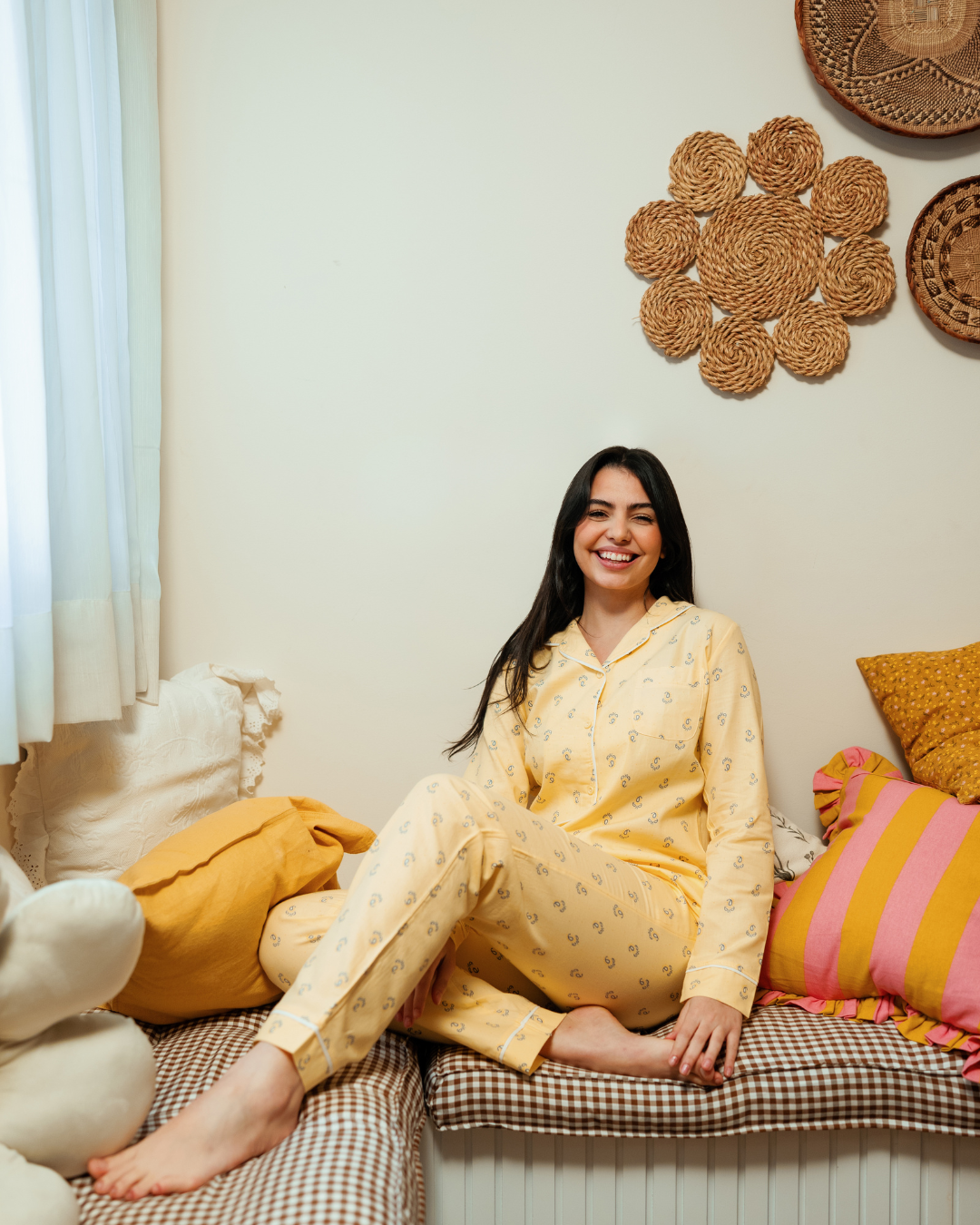 بيجاما حريمي كلاسيك بكم و بنطلون اشكال هندسيه صغيره