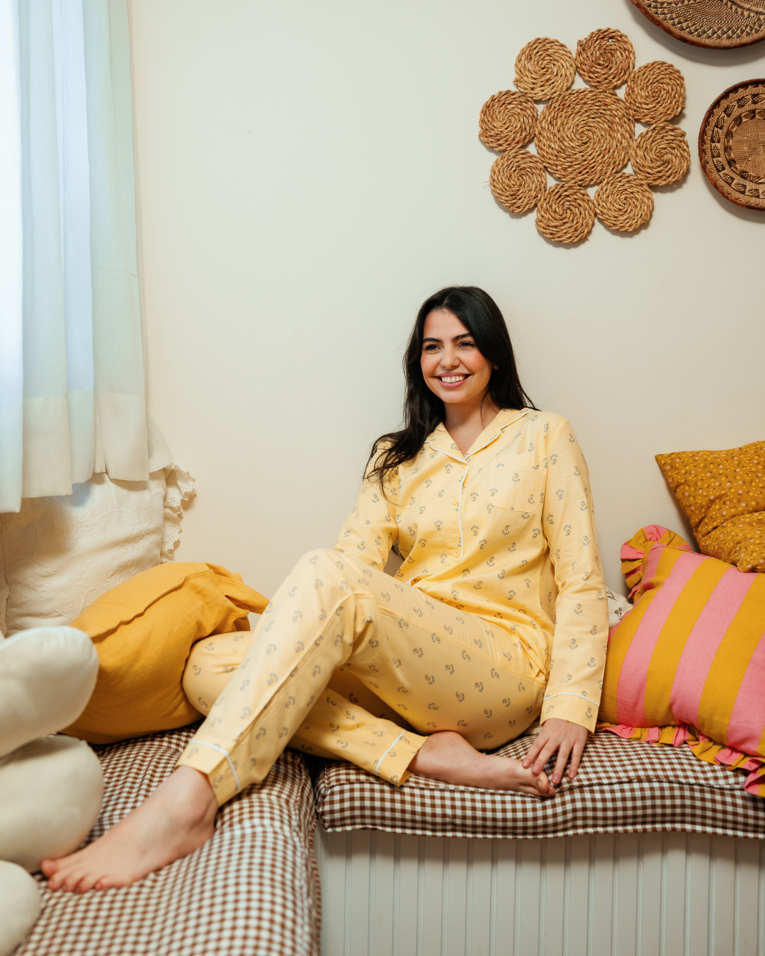 بيجاما حريمي كلاسيك بكم و بنطلون اشكال هندسيه صغيره