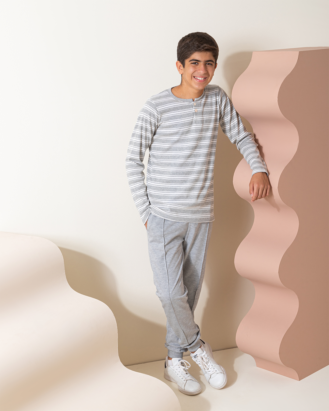 بيجاما اولادي كم طويل بزراير خامة ريب