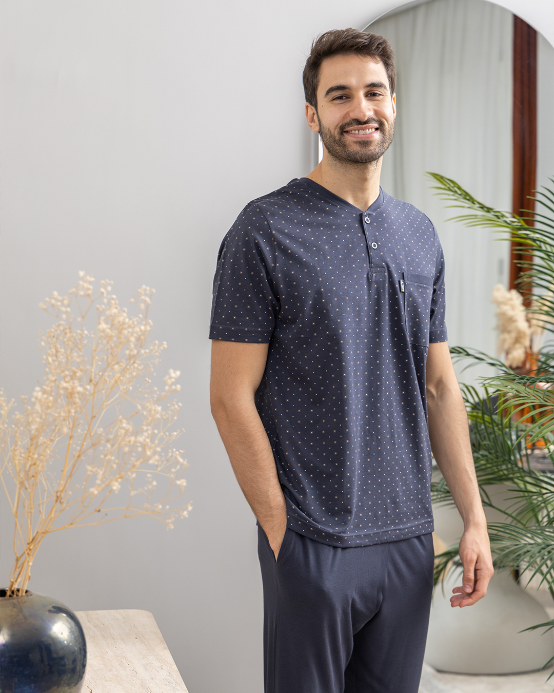 بيجامه رجالي راوند زراير طباعه مربعات بنطلون ساده