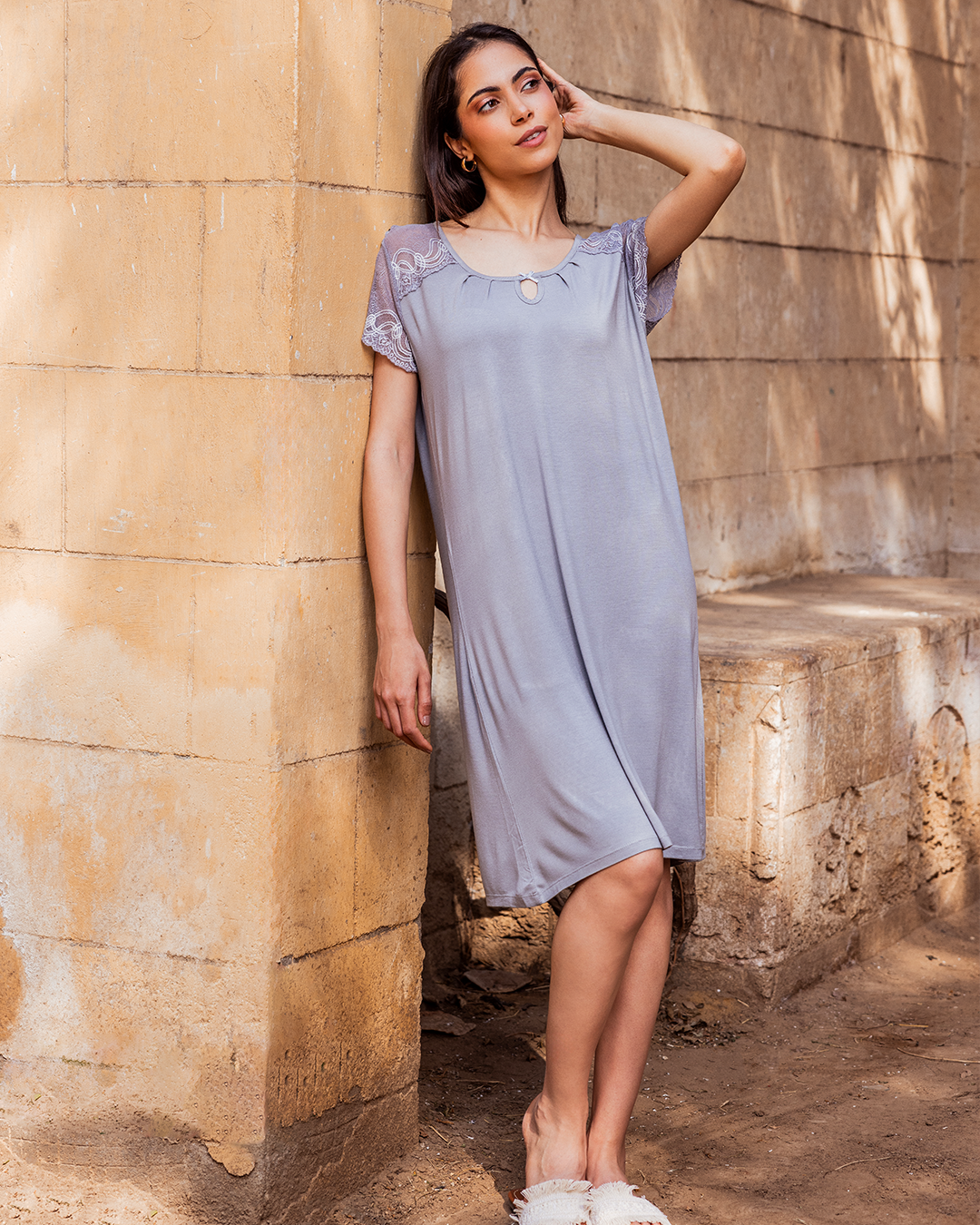 Women's plain lace raglan sleeve shirt