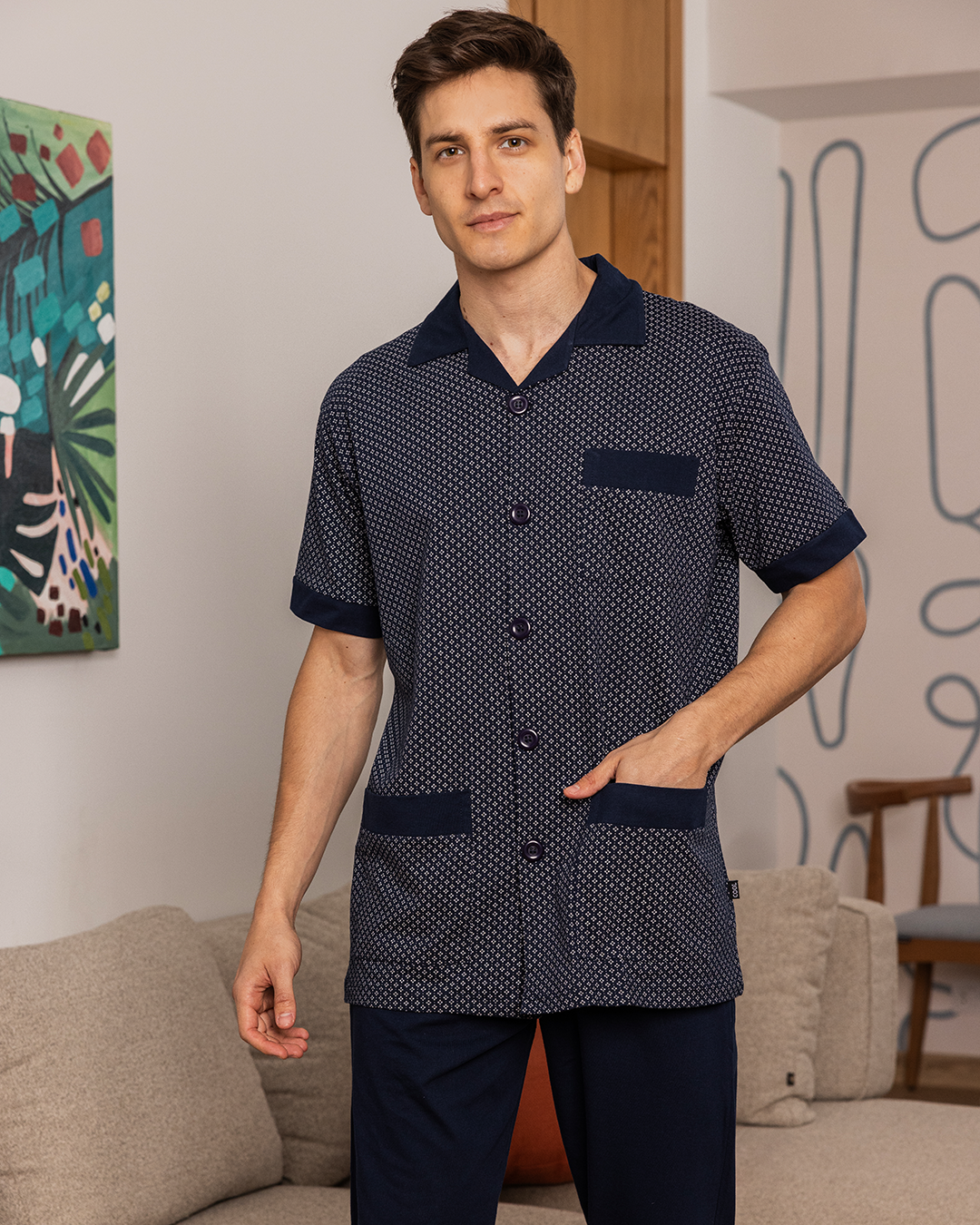 Classic men's pajamas with open half-sleeve buttons and diamond trousers