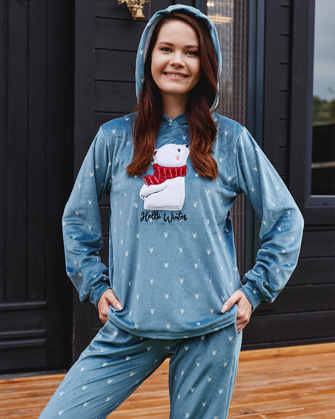 Hello Winter Ladies's Soft Elastane Velvet Pajamas 