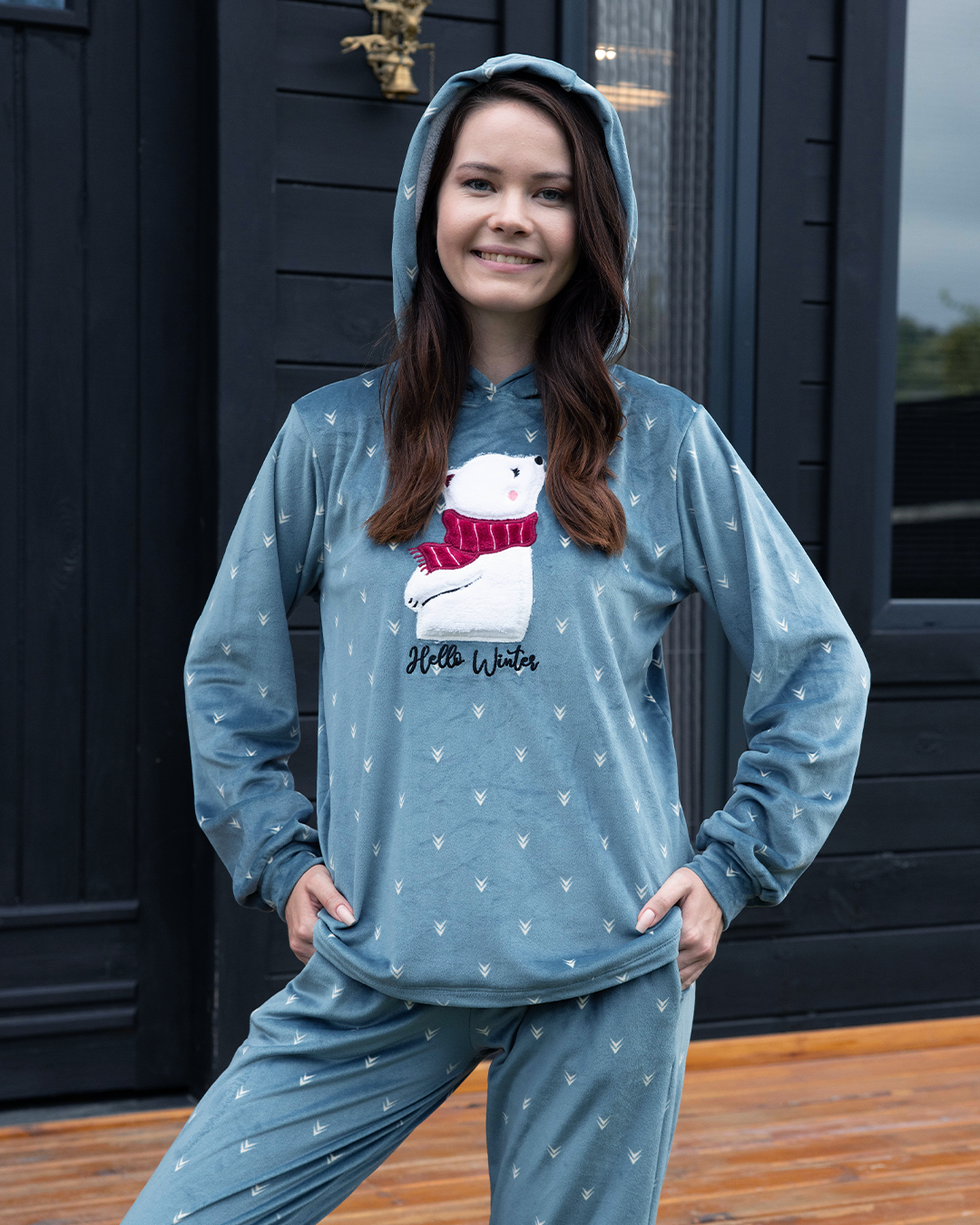 Hello Winter Ladies's Soft Elastane Velvet Pajamas 