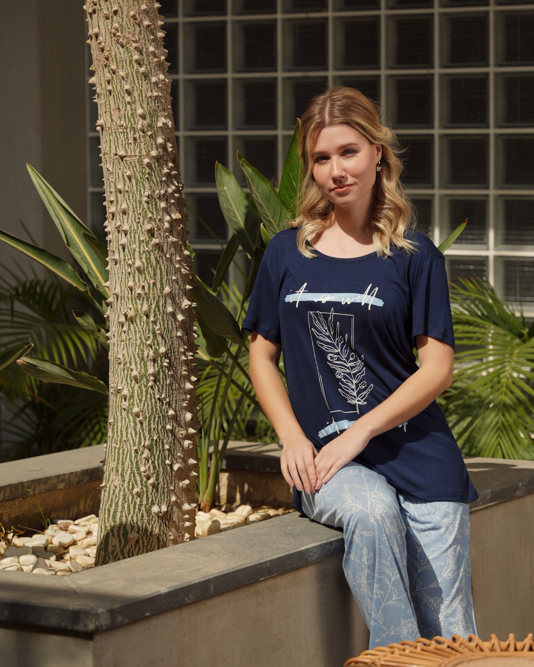 بيجامه حريمي نص كم دوران طق بنطلون الفروع فسكوز