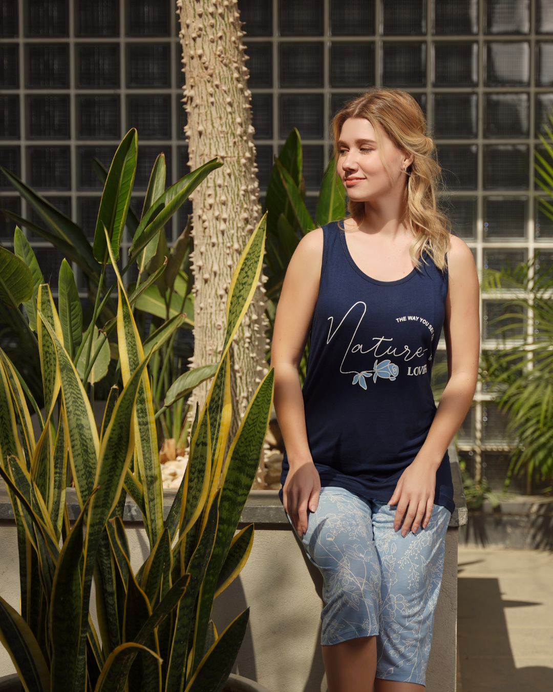 Women's pajamas, cut, round, and pentacle branches, viscose