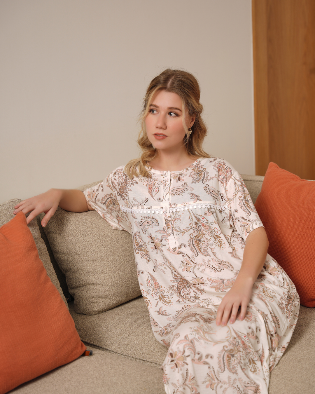 قميص حريمي نص كم سفرة جبير الكشميرة فسكوز