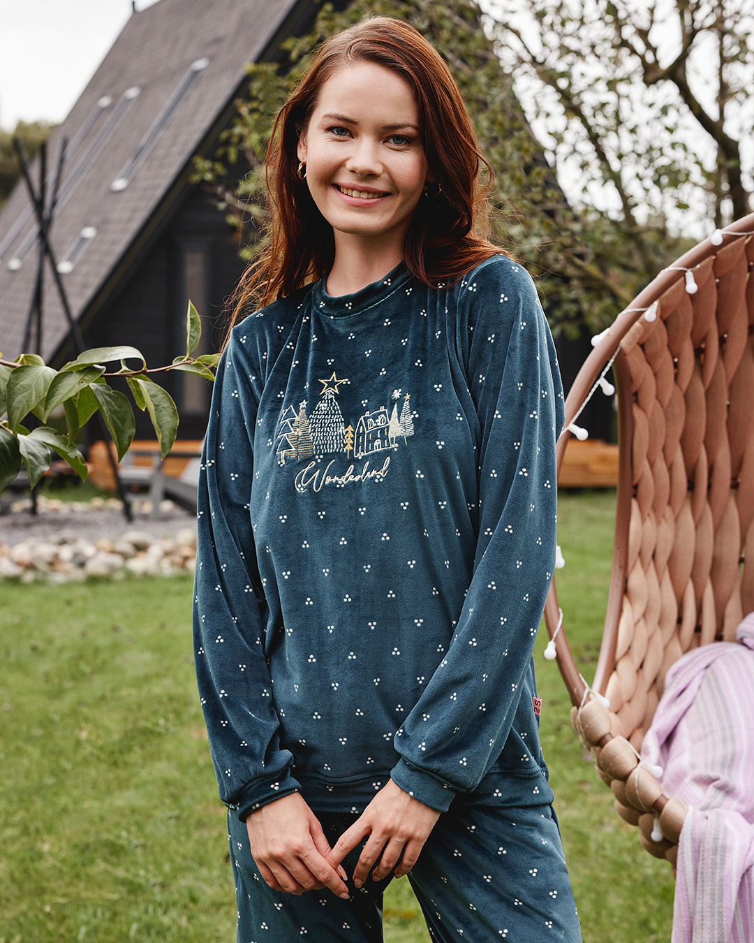 Women Long sleeve ,Soft elastin velvet Houses and trees