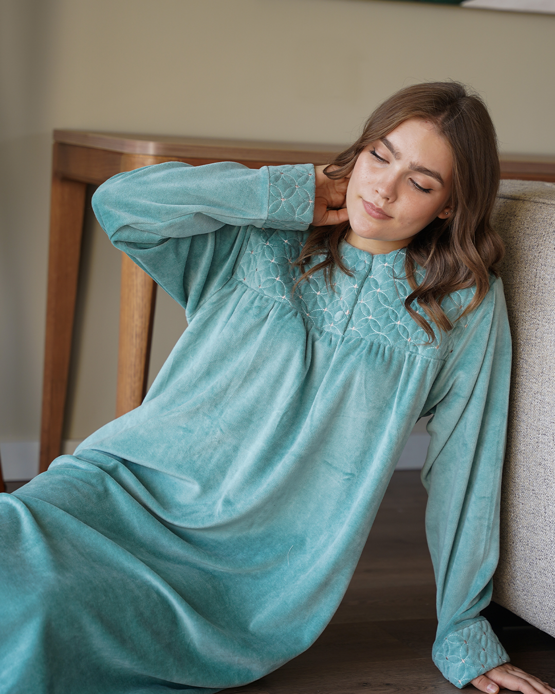 قميص نوم حريمي سفره تطريز كابتونيه قطيفه