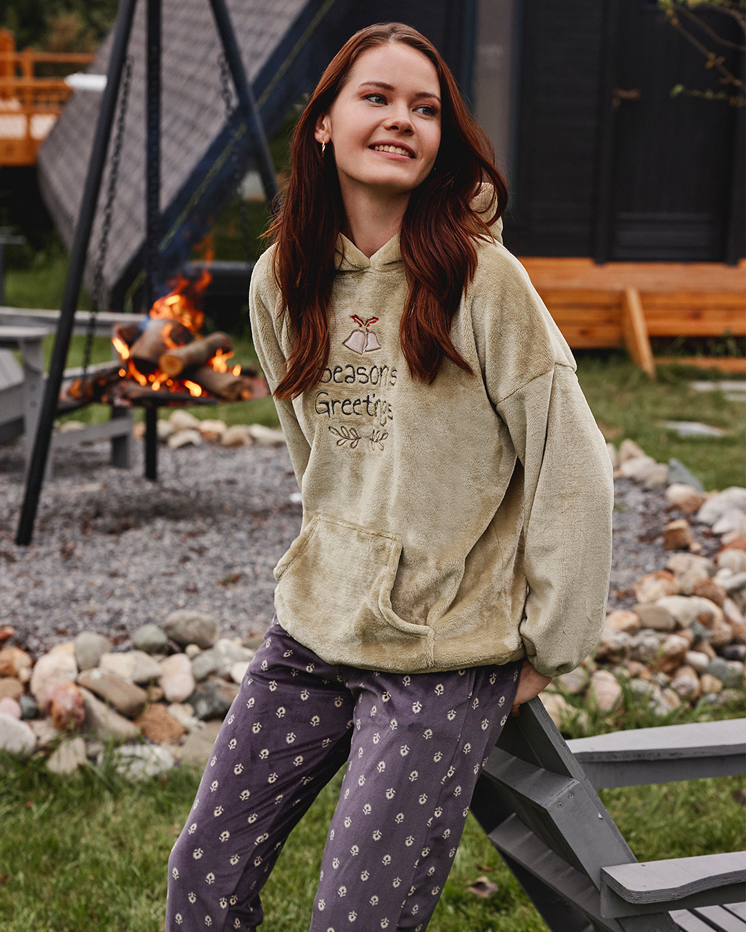 Season's Greetings Women's Polar Pajamas