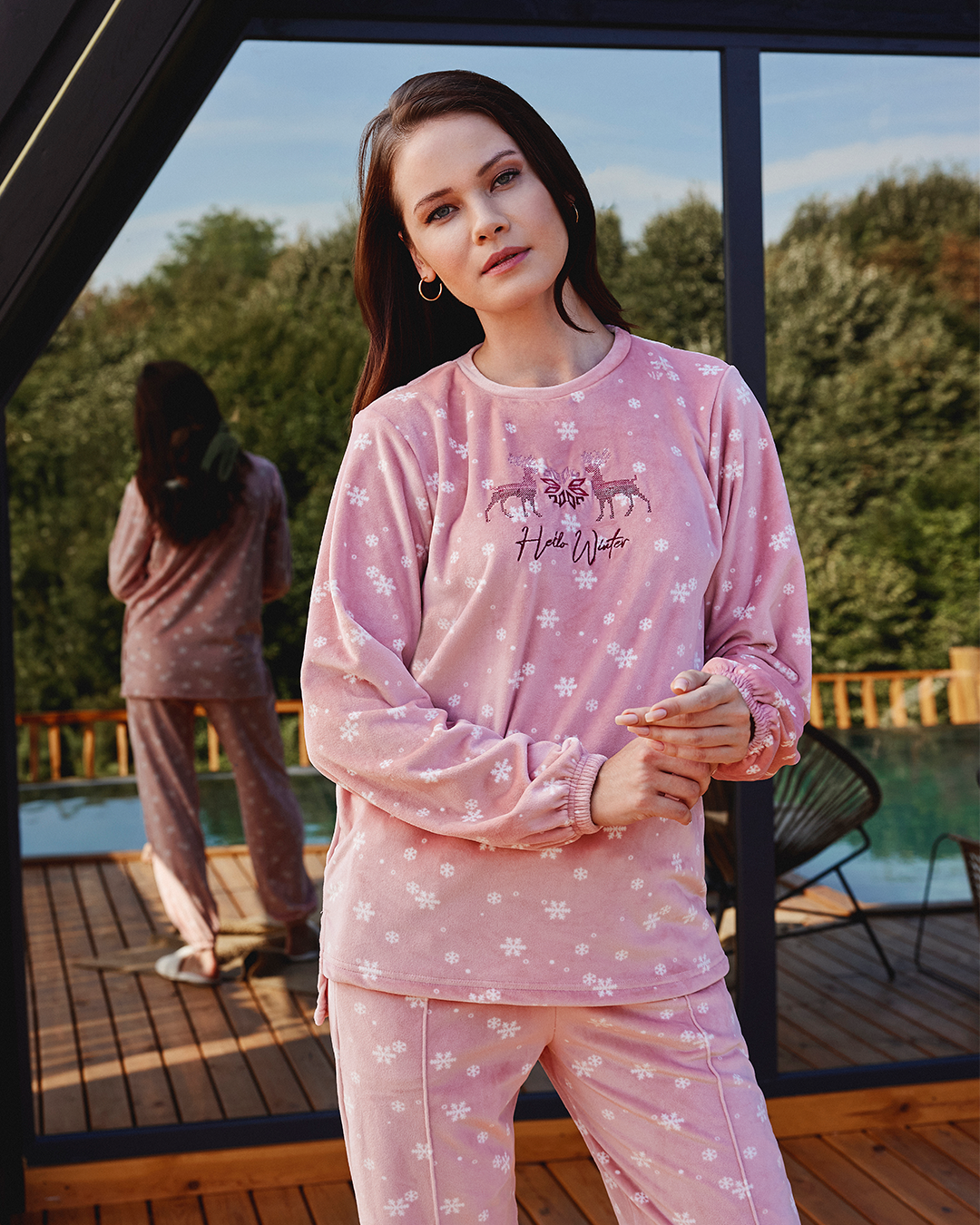 Hello Winter Ladies Soft Elastin Velvet Pajama