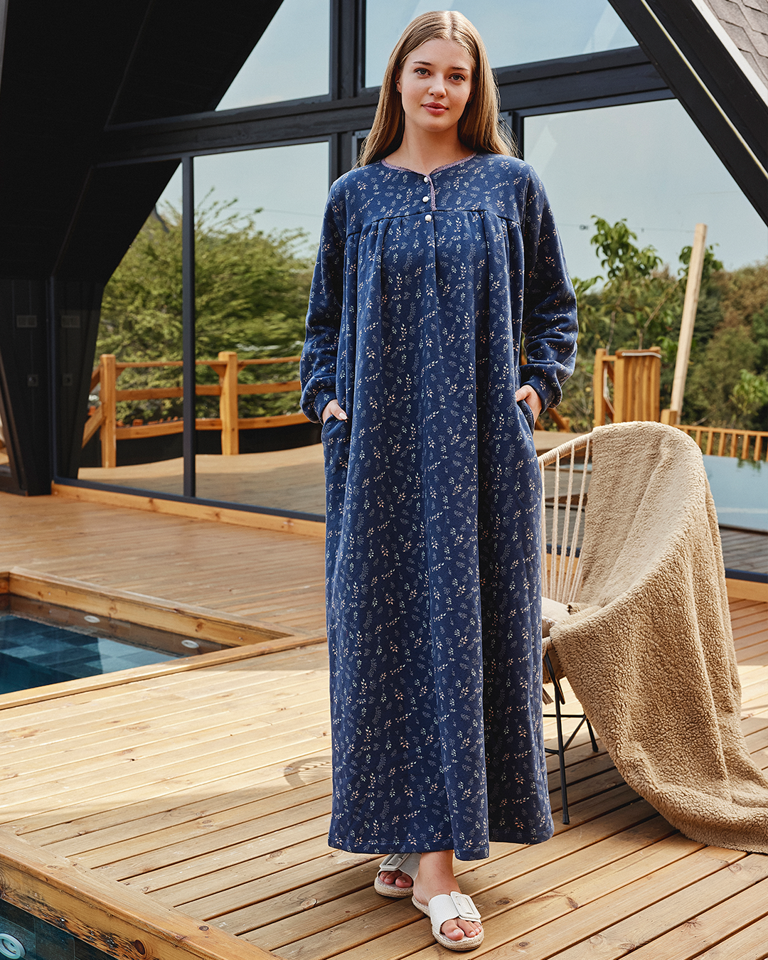 Long sleeve floral night gown