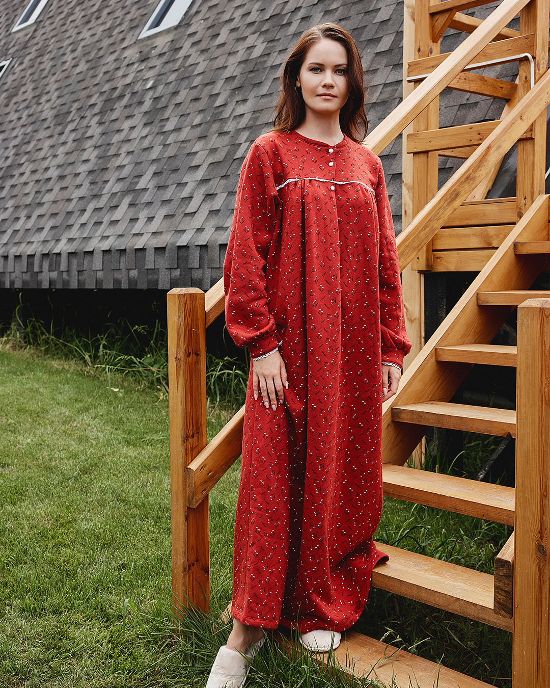 Long sleeve night gown flowers