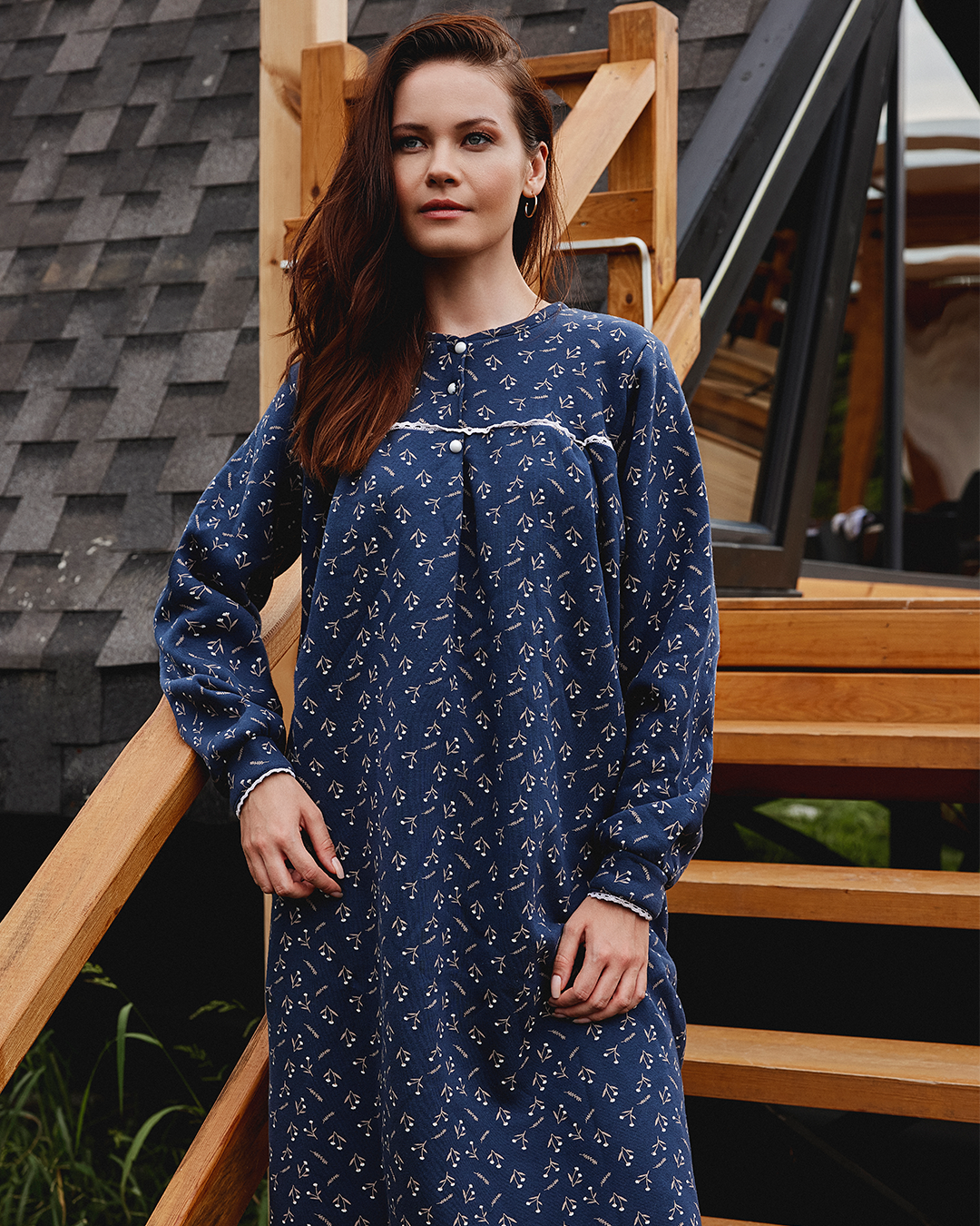 Long sleeve night gown flowers