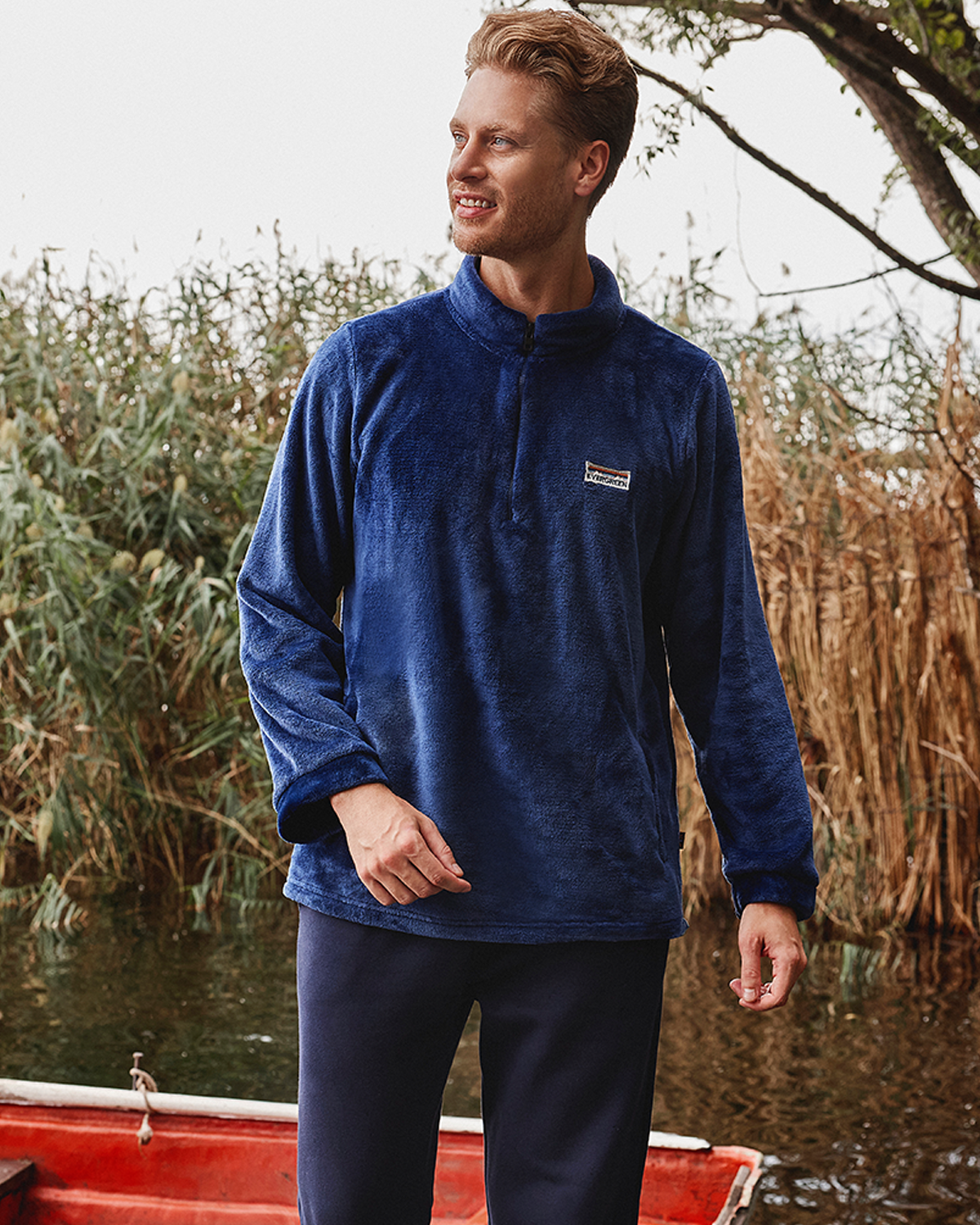 Men's polar zip-up t-shirt