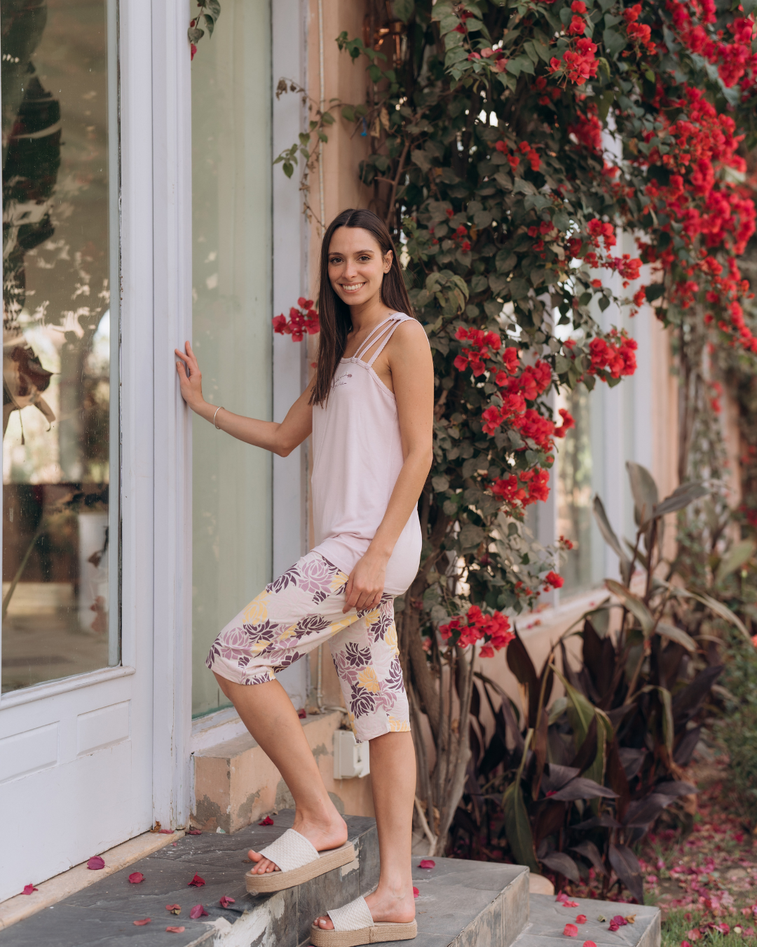 bem me guero Women's Bermuda Floral Pajamas Wide Shoulder T-Shirt with Rose Embroidery on the Chest