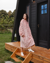 Oversize sweatshirt with a cabochon