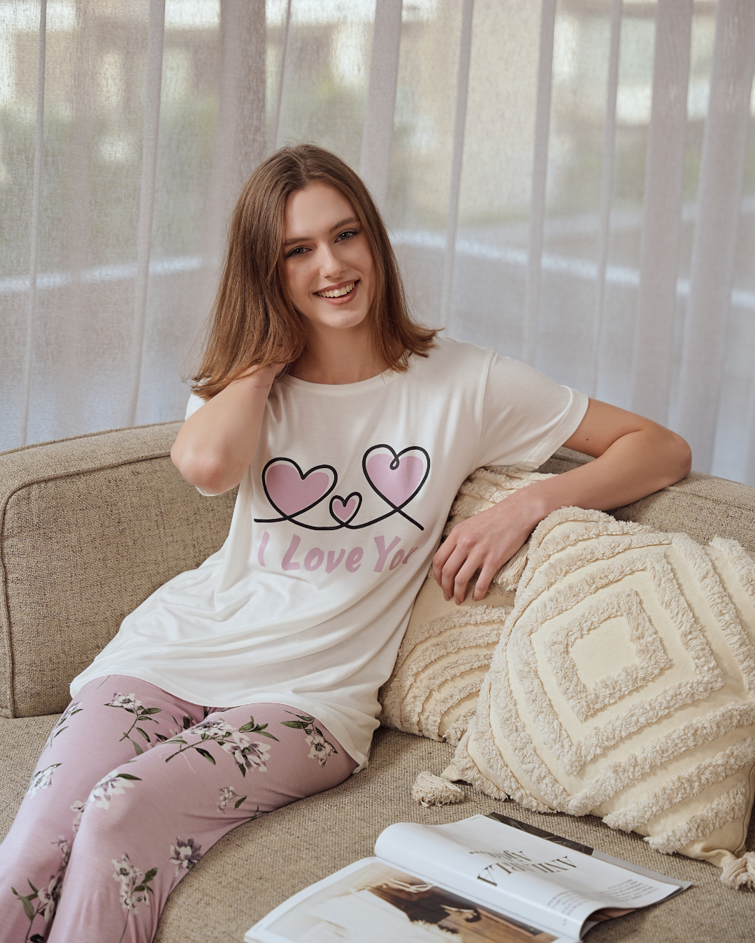 بيجامه حريمي مشجر ورد