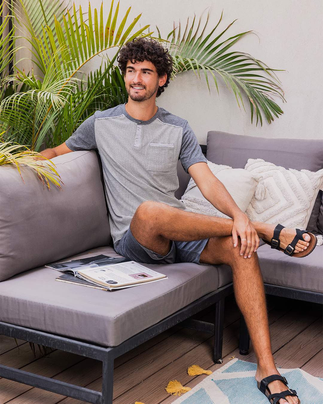 بيجاما رجالي مقلم نص كم