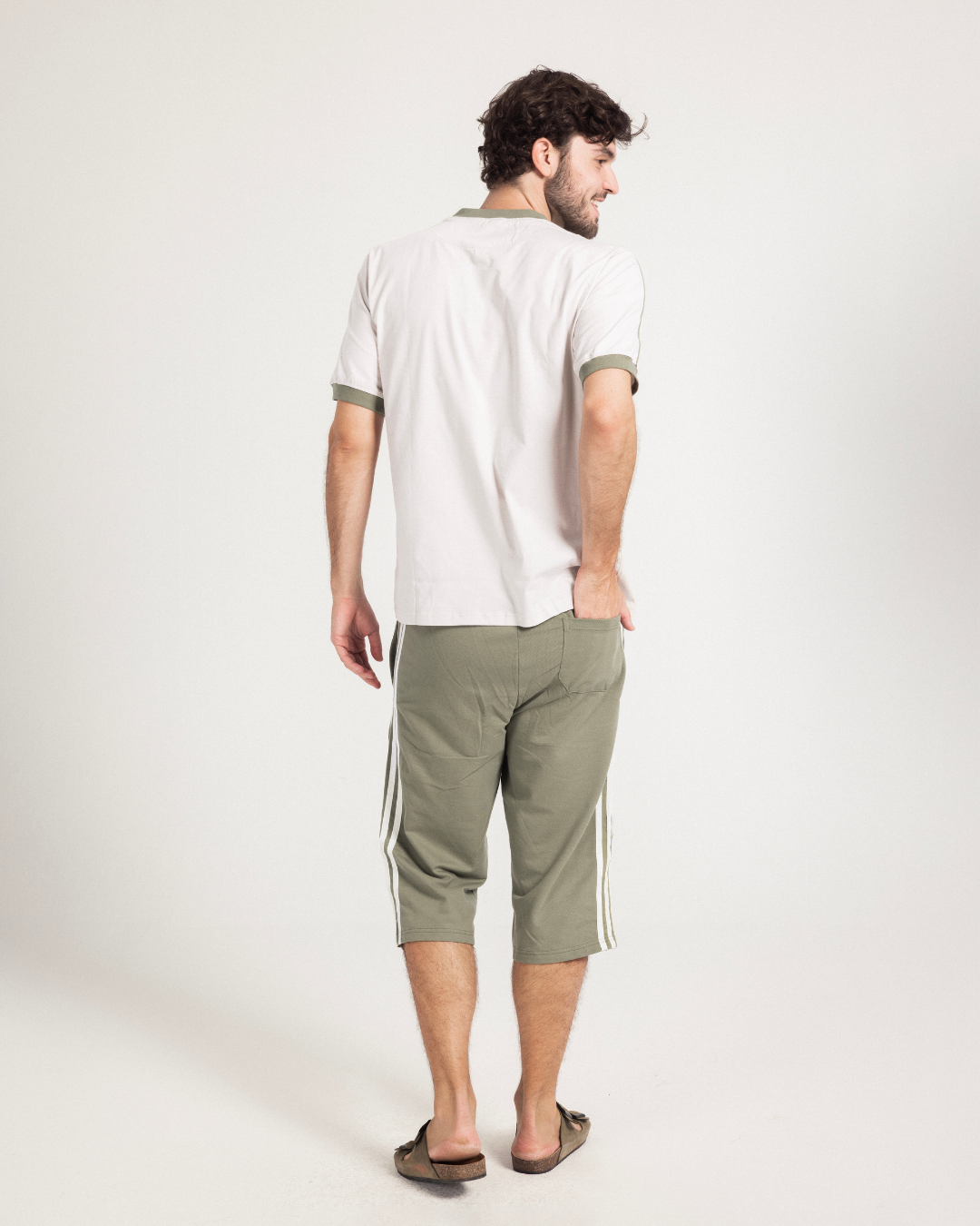 بيجاما نص كم و بنتاكور سمر ميلتون تروبيكال