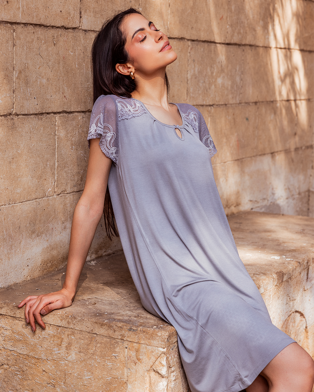 Women's plain lace raglan sleeve shirt