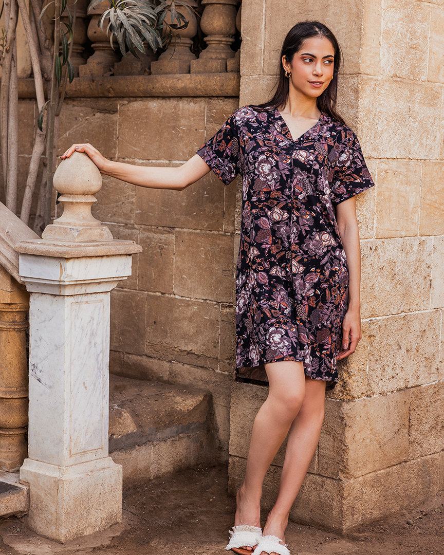 قميص حريمي نص كم قصير مشجر ورق الشجر