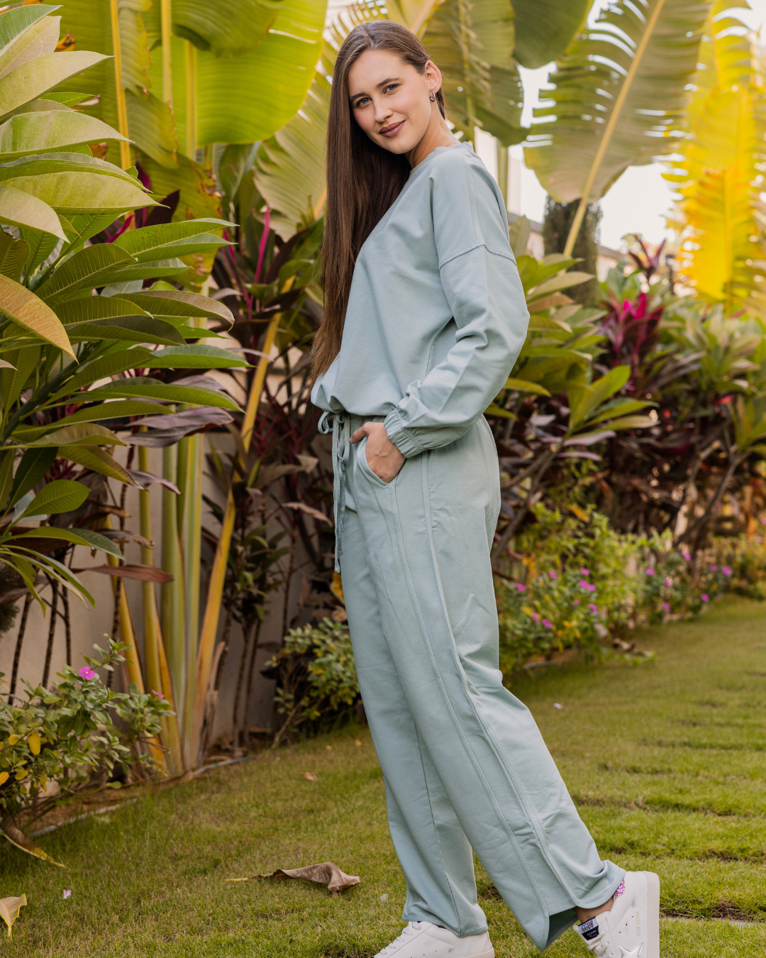 بيجامه حريمي اوفر سيز بشريط