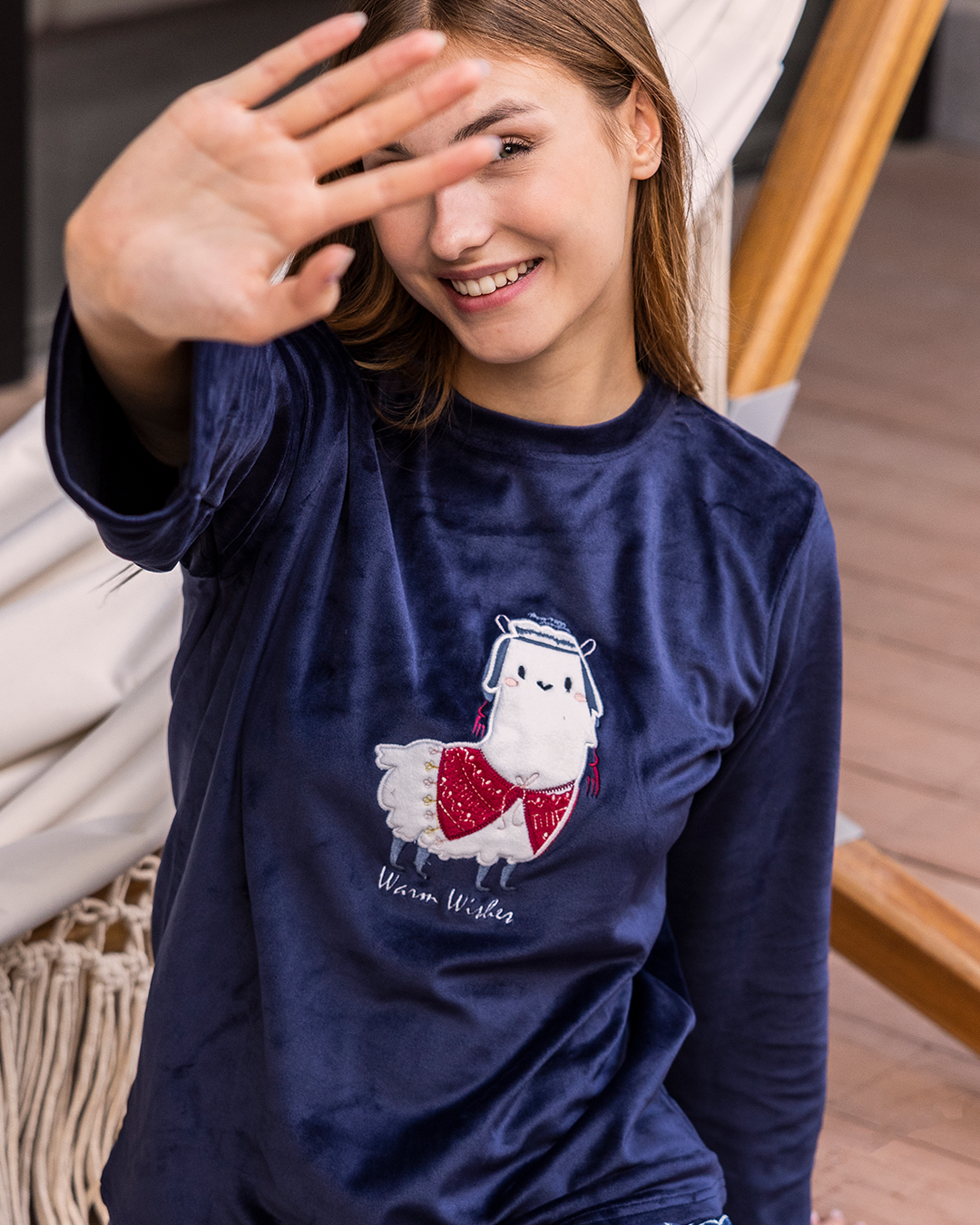 Warm Wishes  بيجاما حريمي قطيفة بوليستر