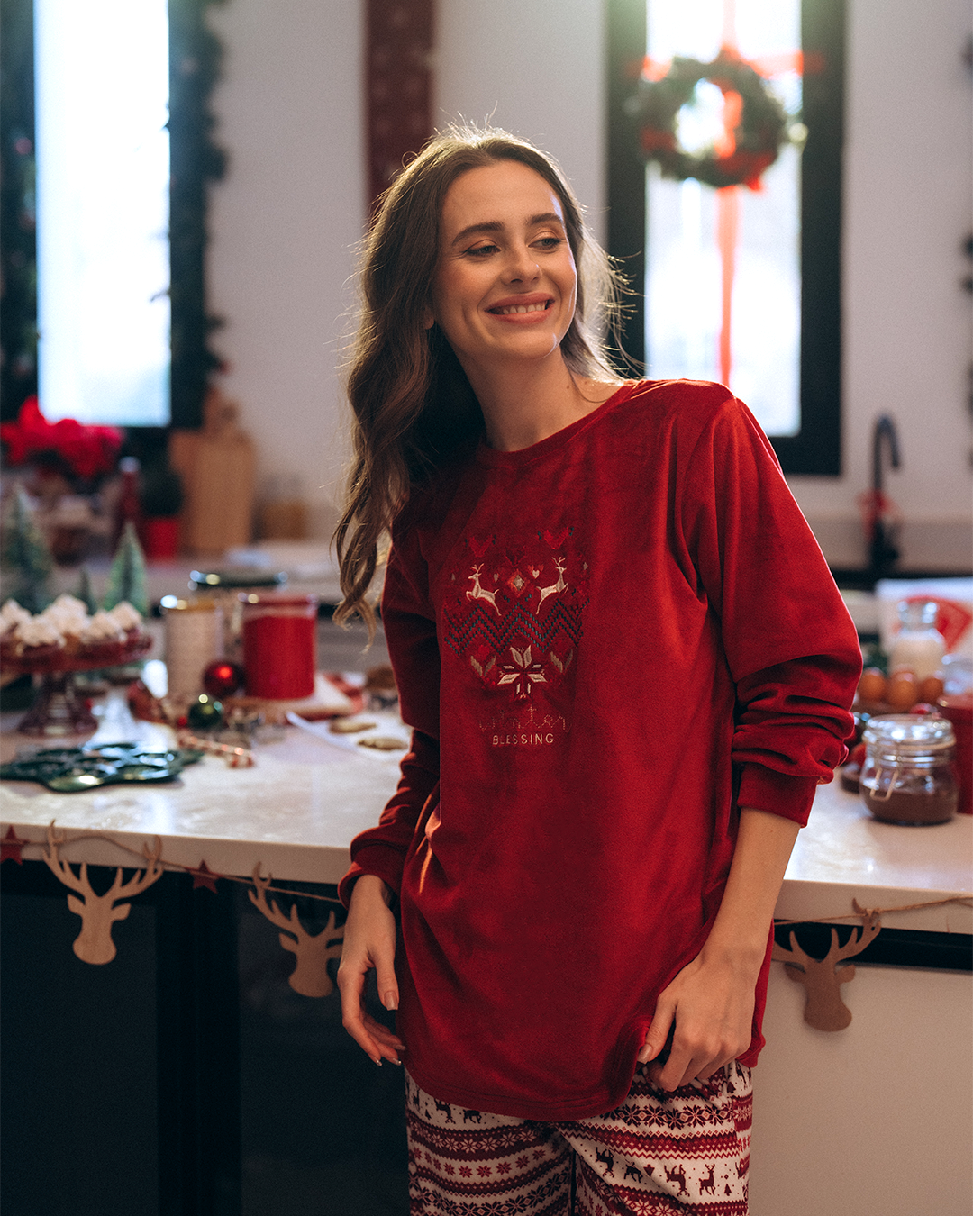 Winter Blessing Women's Polyester Plush Christmas Pajamas