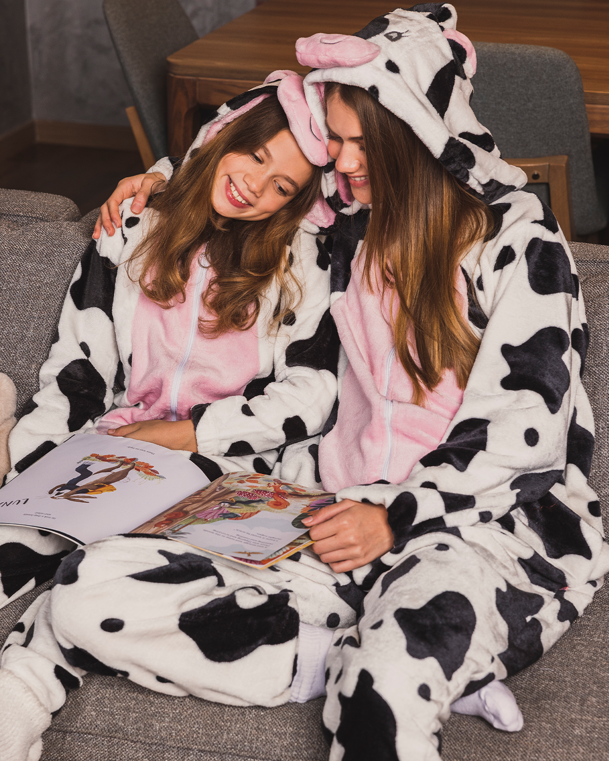 Cow Polar Onsie سالوبيت بكابيشون حريمي وبناتي مطبوع بقرة