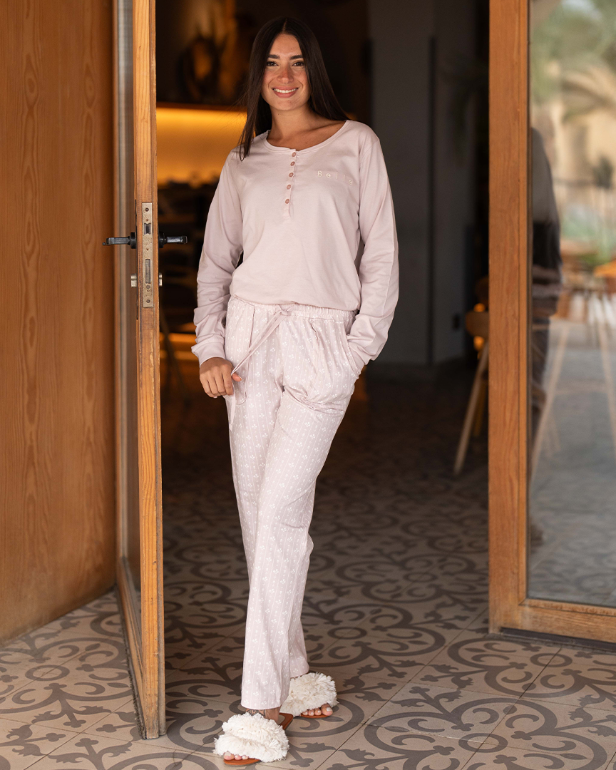 Belle بيجاما حريمي بزراير و كُم طويل