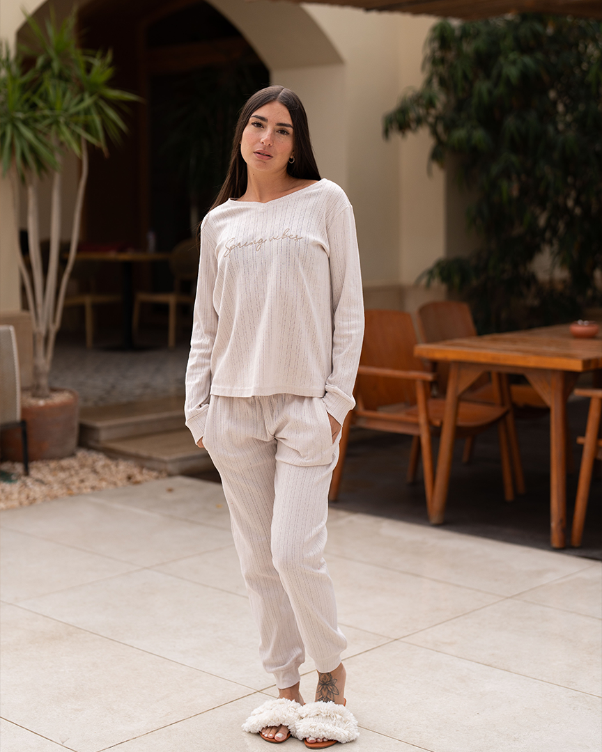 Spring Vibes بيجاما حريمي كُم طويل