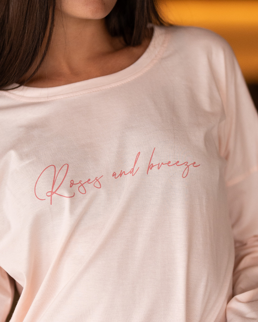 Roses and breeze Women's off shoulder pajamas