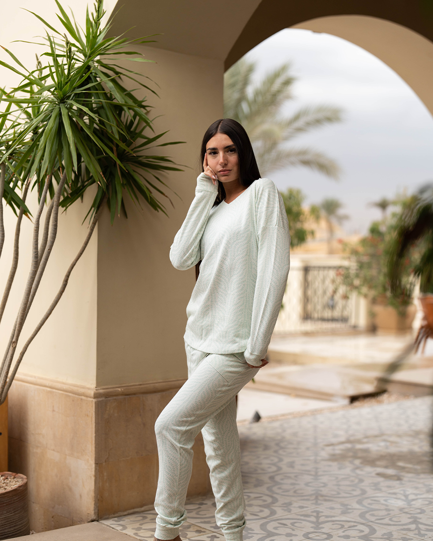 Jacquard Leaves Women's jacquard pajamas printed with branches
