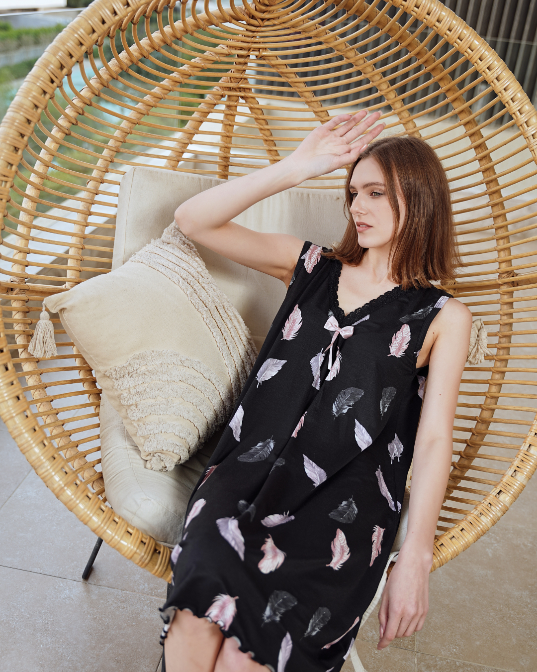 قميص حريمي كت مشجر ورد