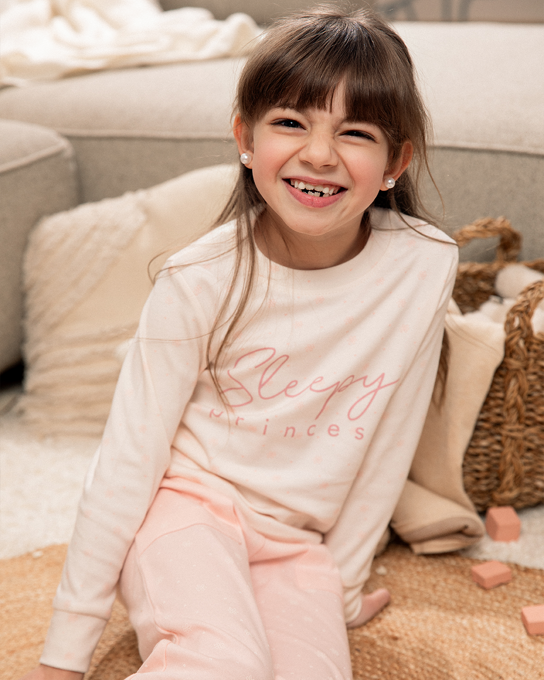 Sleepy princess girls' printed pajamas